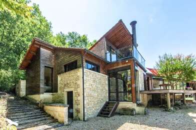Maison 11 pièces 674440 €
