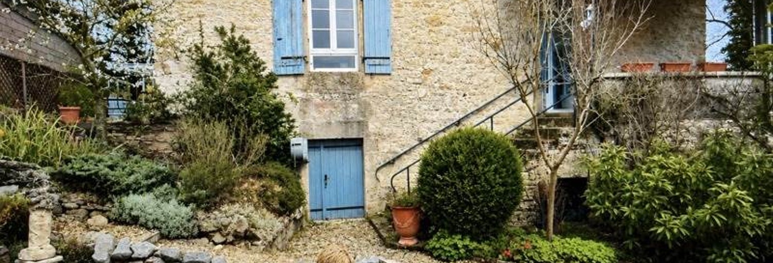 Maison 4 Pièces 120 m² à vendre à Hautefort (24390)