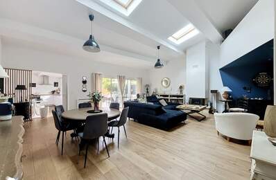 Maison de ville de 5 pièces principales — photo du bien