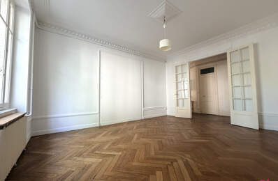BEL APPARTEMENT BOURGEOIS SECTEUR TETE D'OR — photo du bien