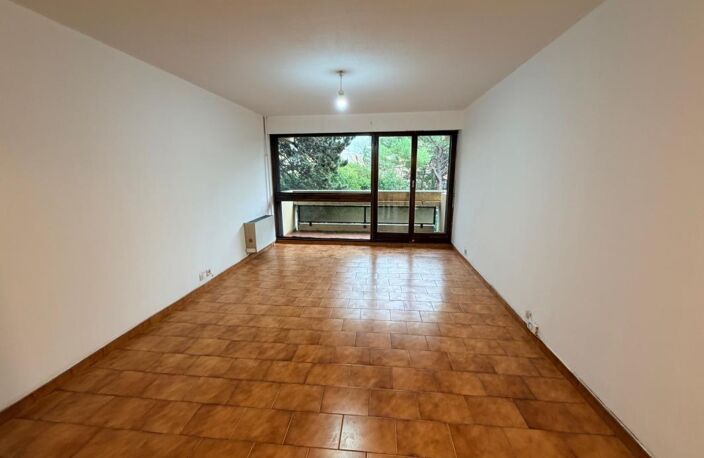 Appartement 3 pièces avec balcon, cave et deux parkings – Aix-en-Provence Sud – Résidence Beaumanoir 2 — photo 2