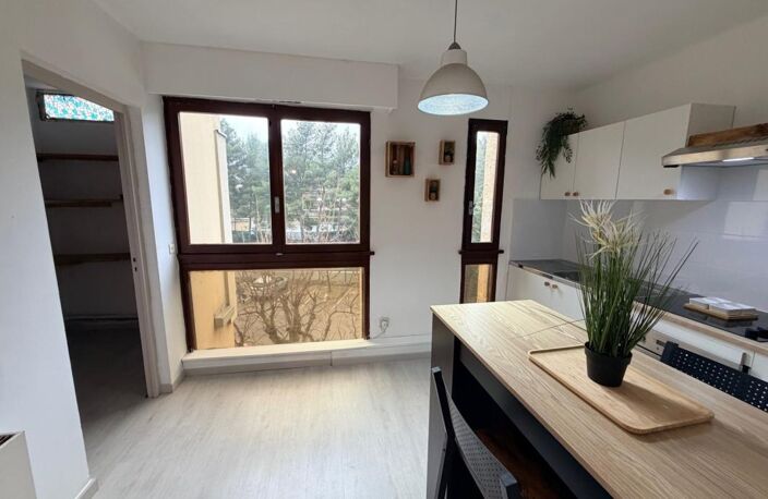 Appartement 3 pièces avec balcon, cave et deux parkings – Aix-en-Provence Sud – Résidence Beaumanoir 2 — photo 5