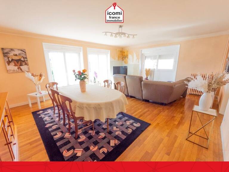 FINISTERE - Ploudalmézeau (29830) - A VENDRE - APPARTEMENT T5 133M² - 4 CHAMBRES - DALLE BETON - SEUL A L'ETAGE - GARAGE - BEAU POTENTIEL — photo 1