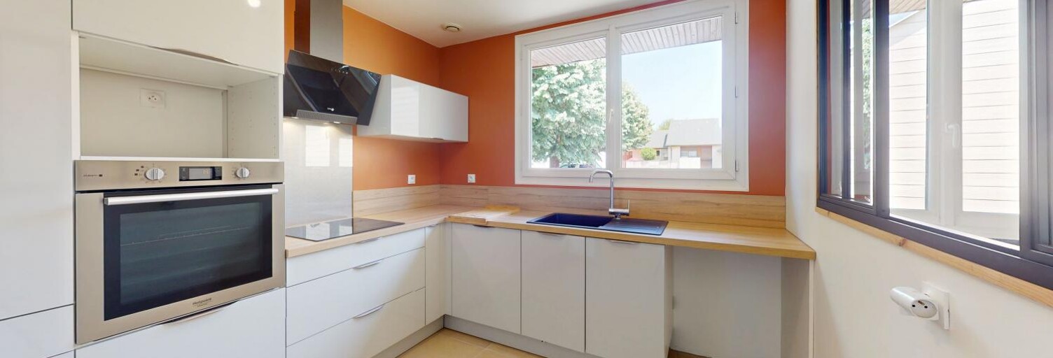 Maison 4 Pièces 90 m² à louer à Sébazac-Concourès (12740)