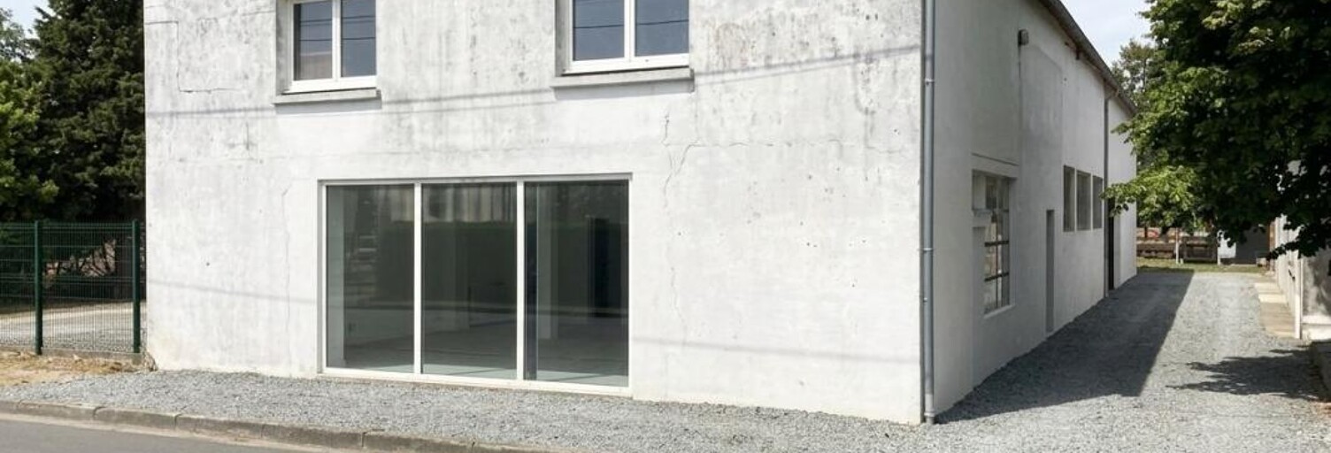 Maison 2 Pièces 300 m² à vendre à Bords (17430)