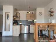 Dinard Médiathèque, appartement T2 de 50.08 m² exposé Sud Est au quatrième étage avec ascenseur. Cave et garage — photo 4