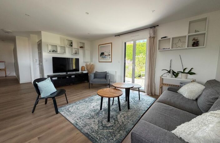 Maison à vendre La Roche-Blanche (63670) – Villa 7 pièces 172 m² avec piscine et vue imprenable — photo 4