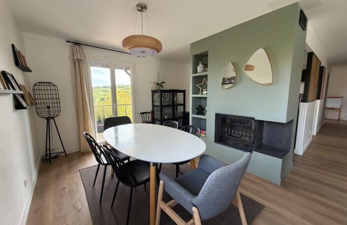 Maison à vendre La Roche-Blanche (63670) – Villa 7 pièces 172 m² avec piscine et vue imprenable — photo 5