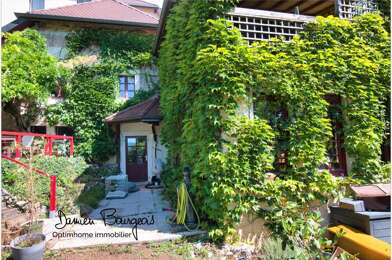 Maison 5 pièces 2950 €
