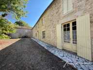 Longère en pierre de 219 m² à fort potentiel avec dépendances et jardin – Sainte-Radegonde (33) — photo 2