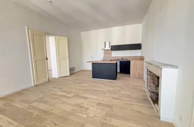 Appartement de caractère de 123 m² au cœur d'Uzès — photo du bien