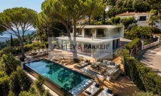 Maison 5 Pièces 128 m² à vendre à Roquebrune-Cap-Martin (06190)