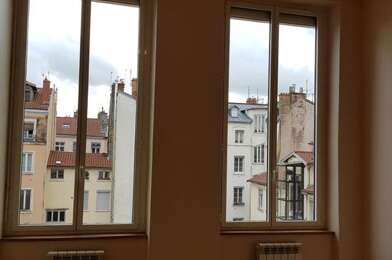 Appartement 1 pièces 840 €
