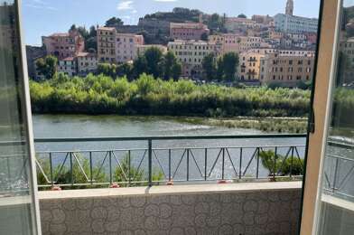 Appartement 1 pièces 700 €