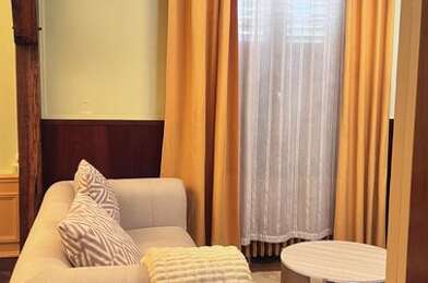 Appartement 2 pièces 1050 €