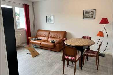 Appartement 2 pièces 540 €