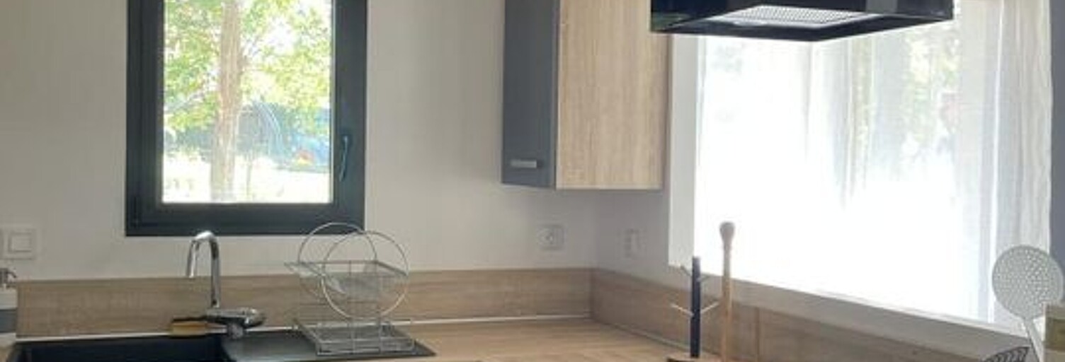 Maison 3 Pièces 70 m² à louer à Saint-Clair (07430)