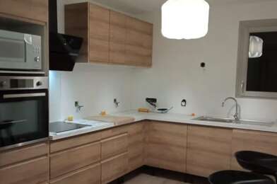 Appartement 1 pièces 670 €