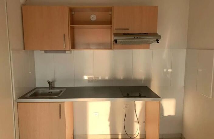T2 — photo 2