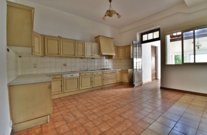 Dpt Lot et Garonne (47), à vendre VILLENEUVE SUR LOT maison de ville, P6  idéale investisseurs, ou familles — photo 2