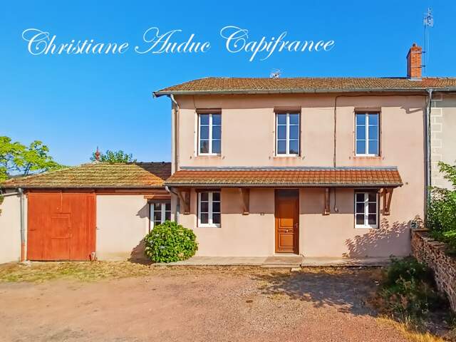 Dompierre-les-Ormes, maison de centre bourg de 122 m² avec 4 chambres, jardin, sur terrain de 500 m² — photo du bien