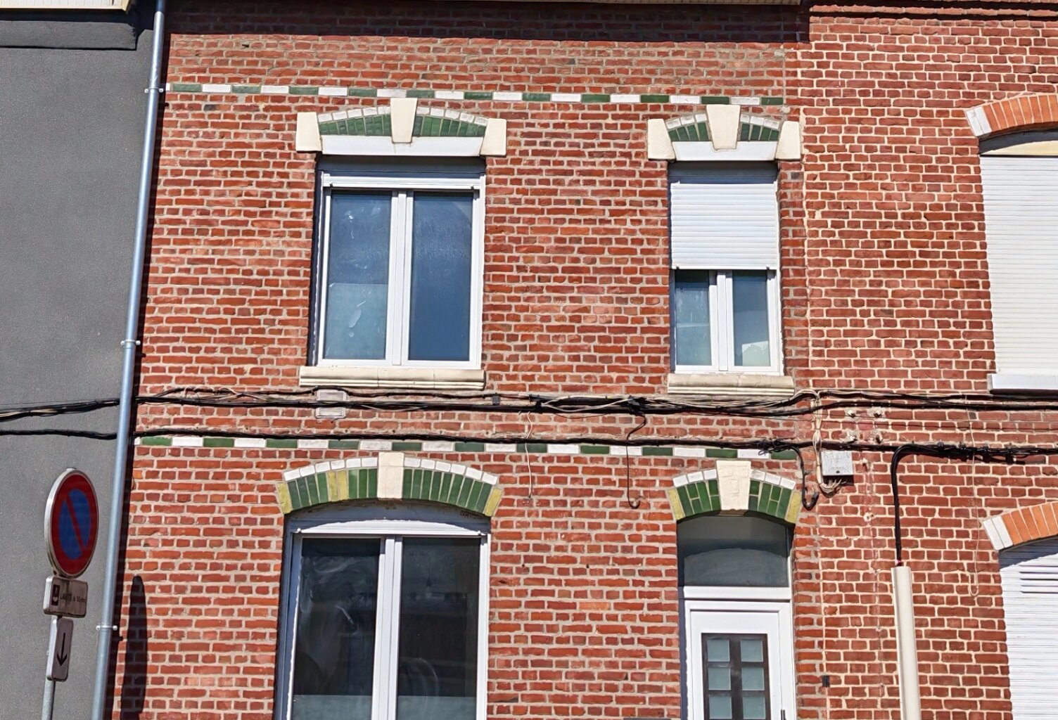 Pour famille ou investisseur Maison 1930 à vendre à WATTIGNIES (59) 6pièces,105m2,4 chambres, climatisatisée,petit jardinet — photo 1