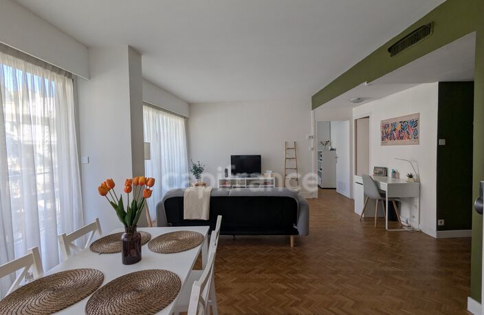Appartement à vendre 3 pièces GRENOBLE (38) -  GRENOBLE HYPER CENTRE - T2 54 m² + TERRASSE 15 m² + GARAGE et cave — photo 5