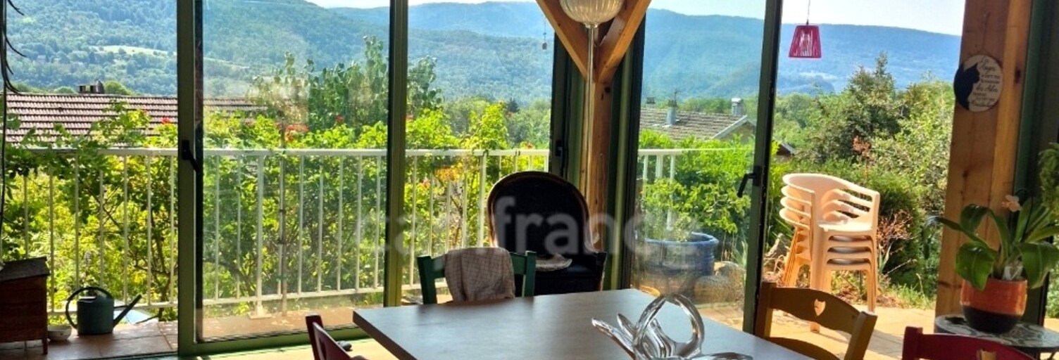 Maison 6 Pièces 130 m² à vendre à Coteaux du Lizon (39170)