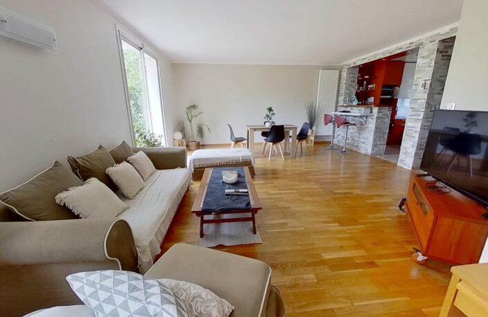 Maison familiale lumineuse avec suite parentale et vaste pièce de vie à Mareil-sur-Mauldre — photo 2