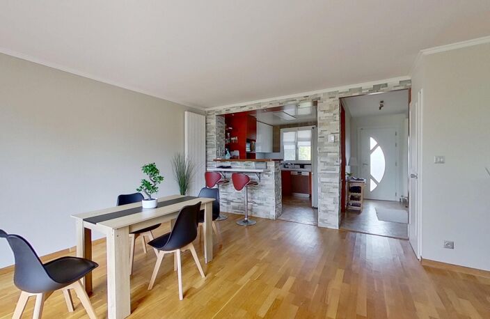Maison familiale lumineuse avec suite parentale et vaste pièce de vie à Mareil-sur-Mauldre — photo 5