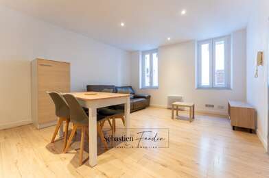 Appartement 3 pièces 780 €