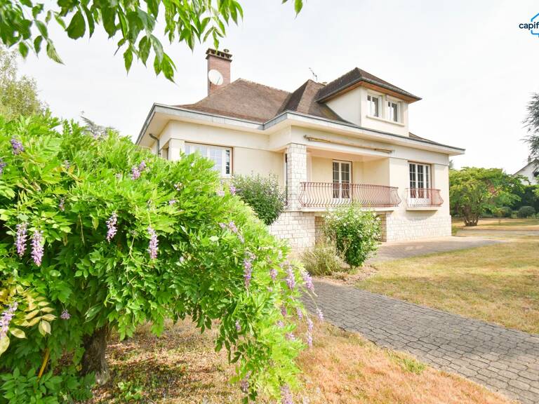 Maison à vendre 8 pièces SAINT DYE SUR LOIRE (41) — photo 1
