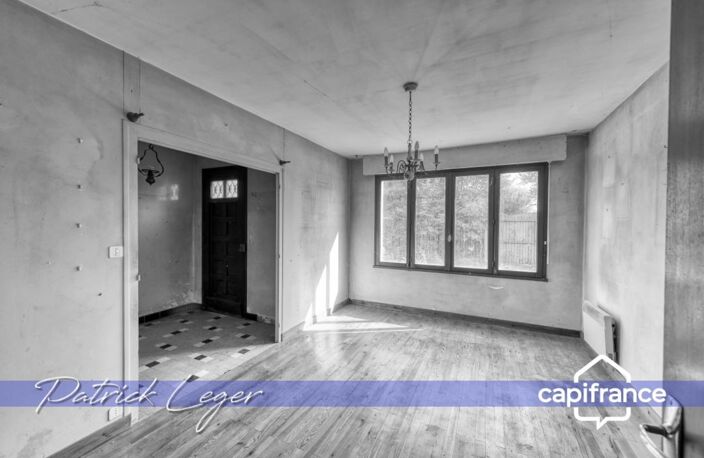 SAINT MARTIN DE RE (17), maison à rénover de 95 m² sur terrain de plus de 730m² en zone UB — photo 2