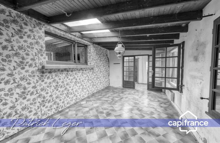SAINT MARTIN DE RE (17), maison à rénover de 95 m² sur terrain de plus de 730m² en zone UB — photo 3