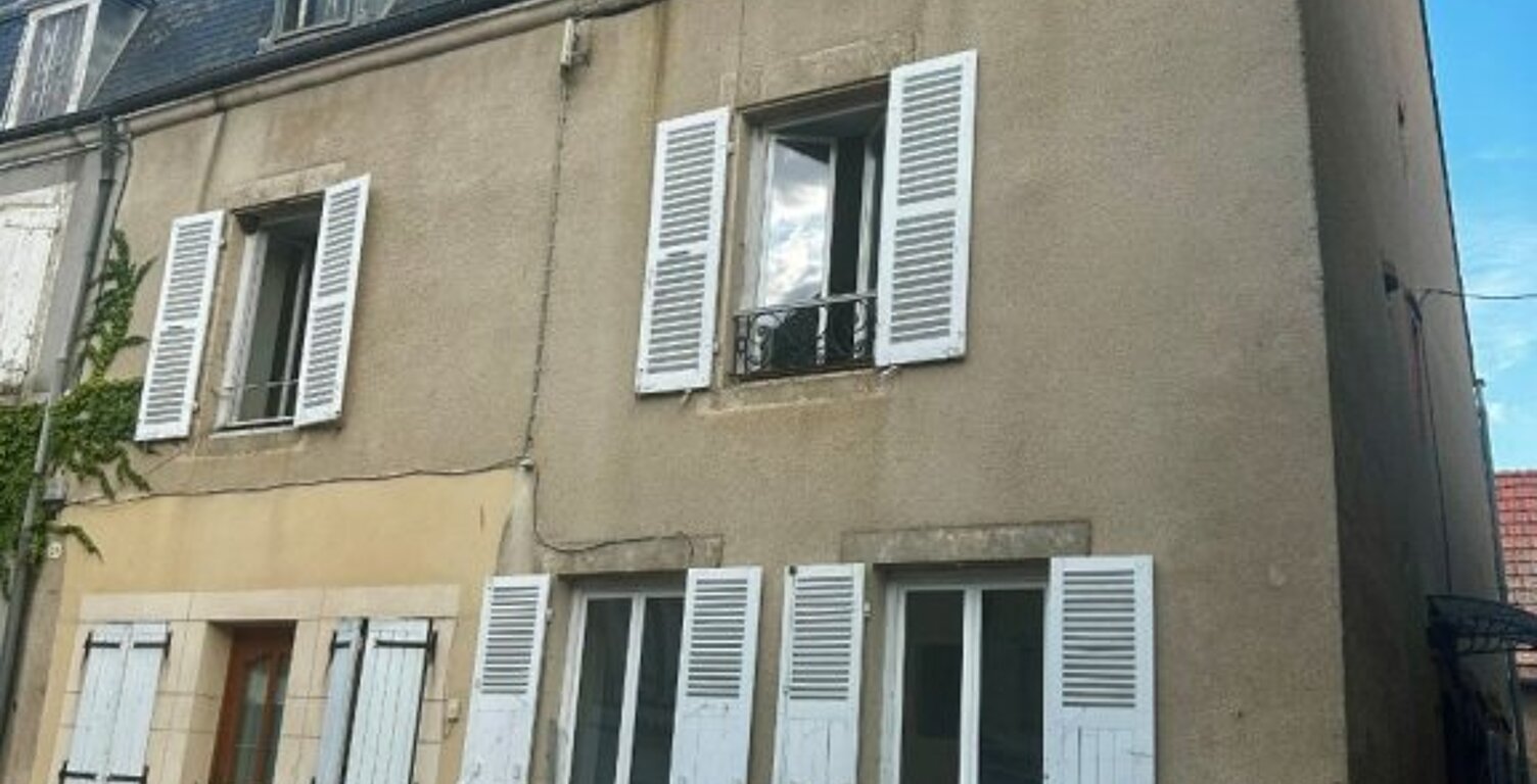 MAISON CENTRE VILLAGE  - 2 logements (1 loué) - 2 garages - Belle prestations !!! — photo 1