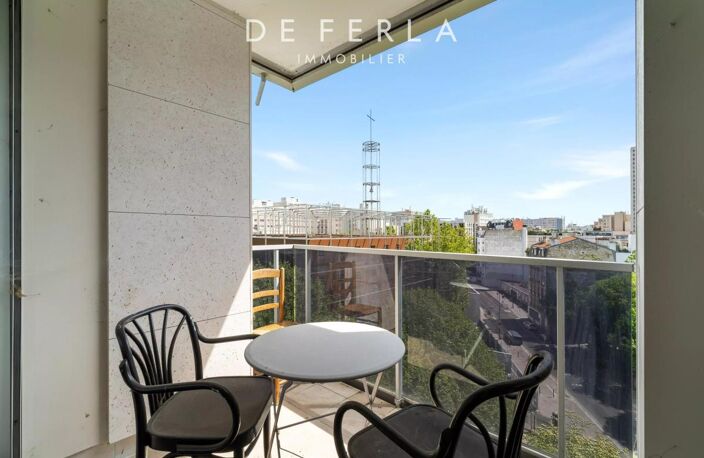 Appartement 3/4 pièces en excellent état avec balcon et vue dégagée - Paris XV — photo 4