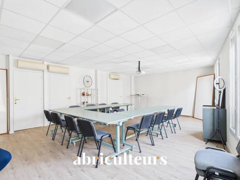 Bureau agile de  99m² (Divisibles à partir de 14m2) en vente au quartier Fondaudège à Bordeaux (33000) — photo 1