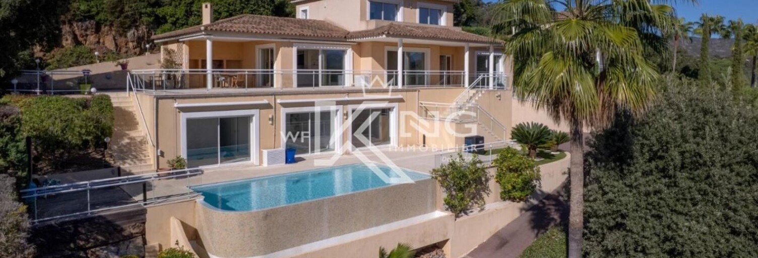 Maison 7 Pièces 297 m² à vendre à Saint-Raphaël (83700)