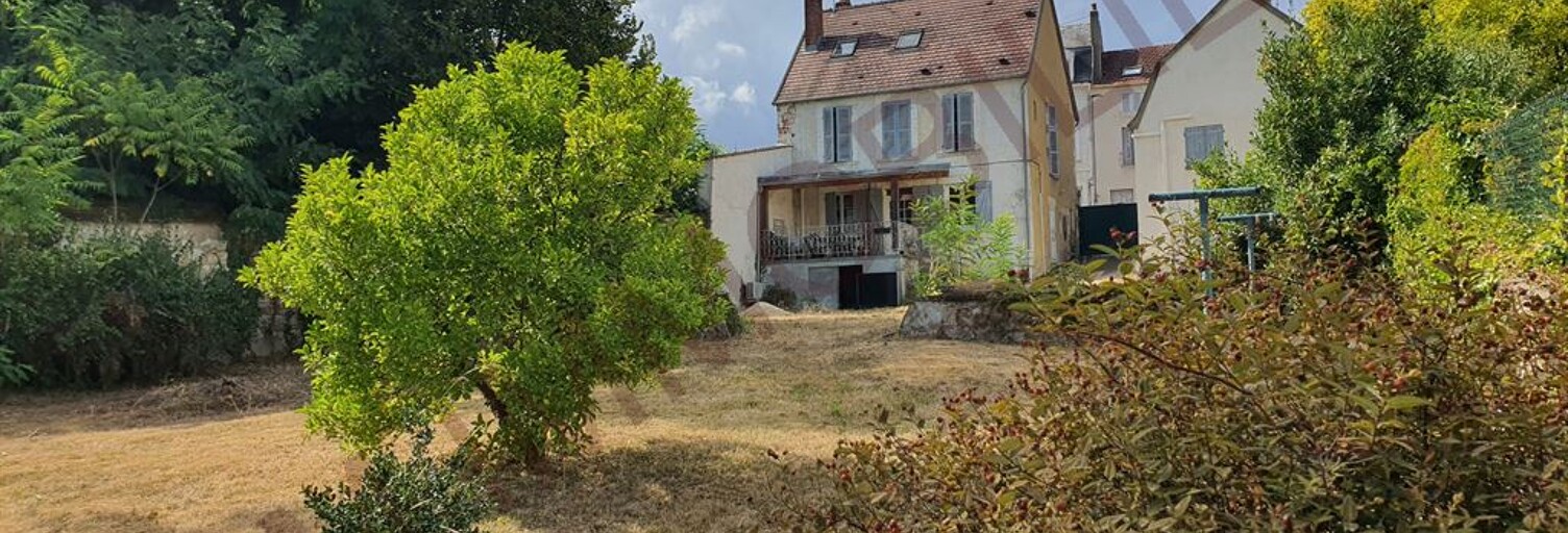 Maison 7 Pièces 140 m² à vendre à Saint-Florentin (89600)