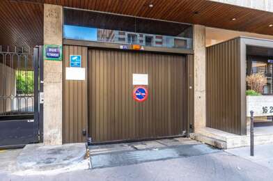 Garage  37950 €