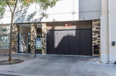 6 places de parking - Paris (75) — photo du bien