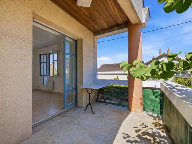 Appartement 2 pièces de 44 m² à Roissy-en-Brie — photo du bien