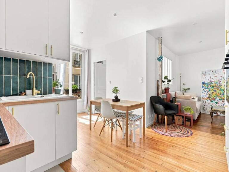 Appartement de 2 pièces de 34 m² à Paris — photo 1
