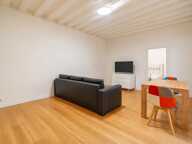 Appartement - 2 pièces - 42 m² - Rue des Écouffes - Paris — photo 2