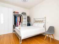 Appartement - 2 pièces - 42 m² - Rue des Écouffes - Paris — photo 4