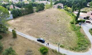 Terrain 1600 m² à construire Le Val (83143)