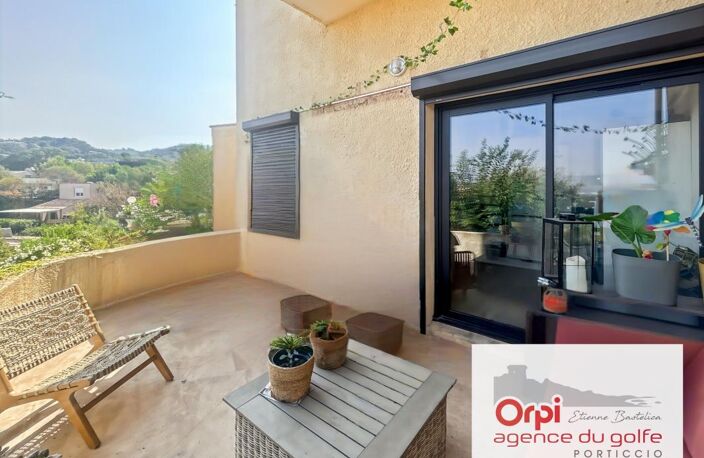 Appartement À Vendre — photo 2