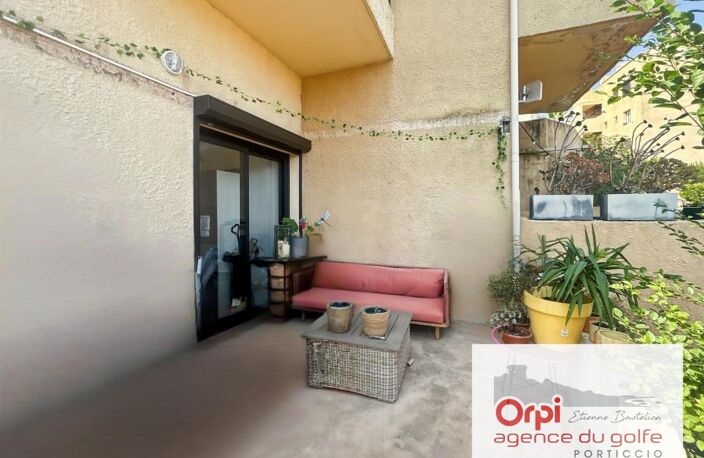Appartement À Vendre — photo 3