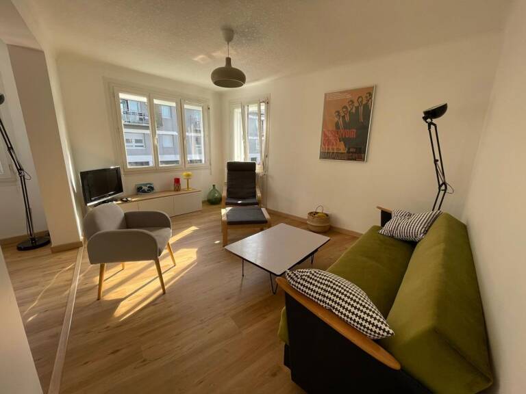Maison À Louer — photo 1