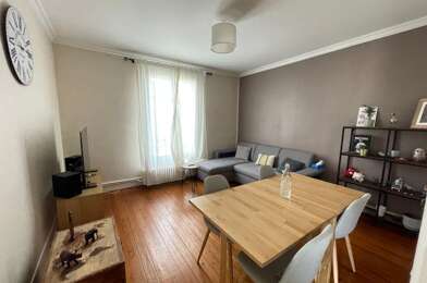 Appartement 3 pièces 1019 €